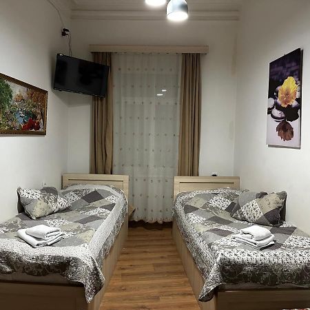 Leselidze Guest House Tbiliszi Kültér fotó